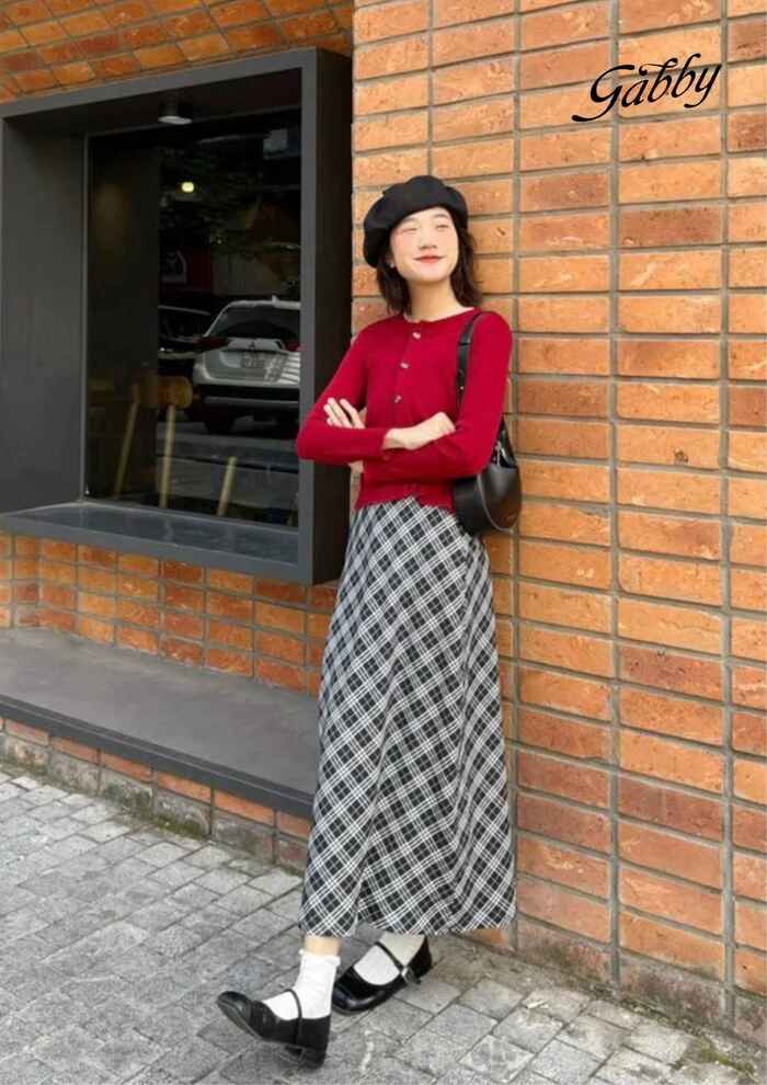 chân váy xếp ly dài caro