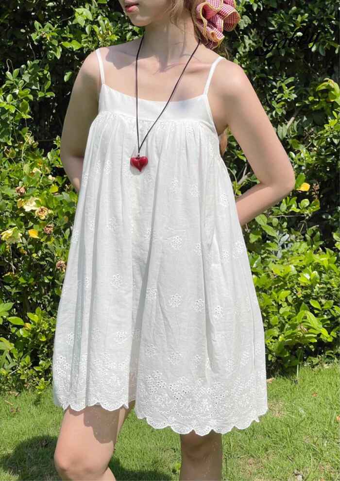 Đầm baby doll